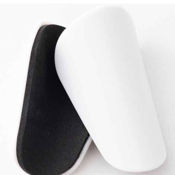 Mini Soccer Shin Guards for Youth, Adults,Unisex Anti-Slip Guards Protective - Picture 3 of 6